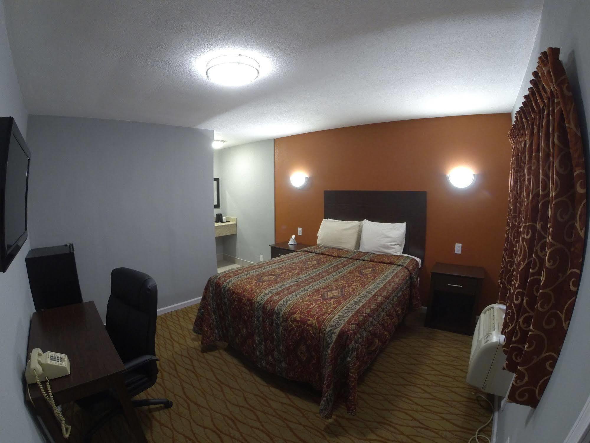 Cozy Rest Motel Des Moines Exterior photo